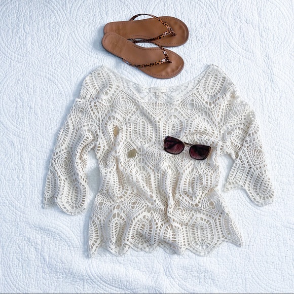 Adiva Lace Crocheted Three Quarter Sleeves Top S - Picture 9 of 9